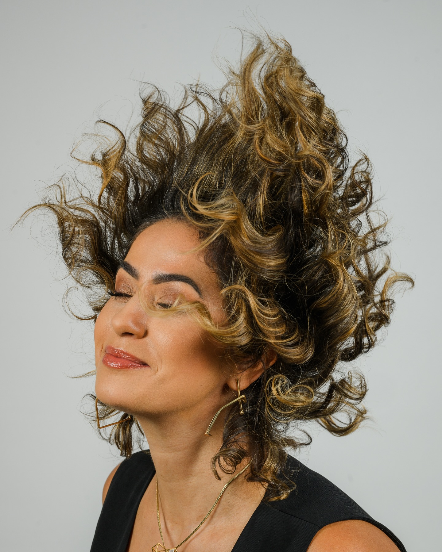 Balayage em Santa Efigênia: Técnica Francesa no Studio Carol Prates Balayage em Santa Efigênia: Técnica Francesa no Studio Carol Prates